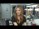 IMG/jpg/sarah-michelle-gellar-the-grudge-2-movie-on-the-set-documentary-mq-0 (...)