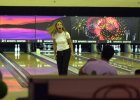 IMG/jpg/sarah-michelle-gellar-bowling-with-freddie-studio-city-paparazzi-gq- (...)