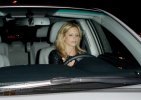 IMG/jpg/sarah-michelle-gellar-leaving-STK-restaurant-paparazzi-hq-17-1500.jp (...)