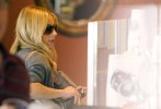 IMG/jpg/sarah-michelle-gellar-starbucks-west-hollywood-august-18-2009-papara (...)