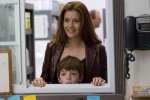 IMG/jpg/amy-adams-sunshine-cleaning-movie-stills-gq-01.jpg