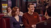 IMG/jpg/alyson-hannigan-how-i-met-your-mother-sitcom-1x15-screencaps-mq-04.j (...)