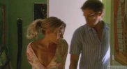 IMG/jpg/julie-benz-dexter-tv-series-2x01-screencaps-gq-05.jpg