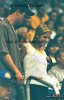 IMG/jpg/sarah-michelle-gellar-lakers-basketball-game-april-2000-03.jpg