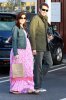 IMG/jpg/alyson-hannigan-alexis-denisof-brentwood-country-mart-february-26-20 (...)