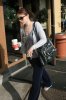 IMG/jpg/michelle-trachtenberg-take-out-coffee-paparazzi-hq-01-1500.jpg