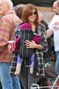 IMG/jpg/alyson-hannigan-family-santa-monica-farmers-market-january-9-2010-pa (...)