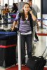 IMG/jpg/eliza-dushku-departs-LAX-airport-paparazzi-gq-06.jpg