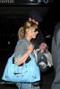 IMG/jpg/sarah-michelle-gellar-freddie-lax-airport-paparazzi-january-11-2009- (...)