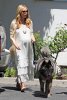 IMG/jpg/sarah-michelle-gellar-taking-tyson-veterinary-august-6-2009-paparazz (...)