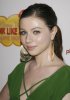 IMG/jpg/michelle-trachtenberg-meow-mix-think-like-a-cat-game-show-premiere-h (...)