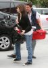 IMG/jpg/alyson-hannigan-alexis-denisof-satyana-hollywood-june-3-2009-paparaz (...)