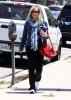 IMG/jpg/sarah-michelle-gellar-arriving-pilates-class-encino-july-23-2009-pap (...)