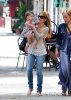 IMG/jpg/sarah-michelle-gellar-charlotte-grace-out-for-lunch-brentwood-july-2 (...)