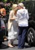 IMG/jpg/sarah-michelle-gellar-taking-tyson-veterinary-august-6-2009-paparazz (...)