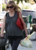 IMG/jpg/sarah-michelle-gellar-togo-lunch-pita-pit-july-21-2009-paparazzi-gq- (...)