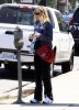 IMG/jpg/sarah-michelle-gellar-arriving-pilates-class-encino-july-23-2009-pap (...)