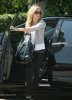 IMG/jpg/sarah-michelle-gellar-pilates-session-august-2008-paparazzi-gq-22.jp (...)