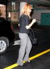 IMG/jpg/sarah-michelle-gellar-leaving-actors-guild-los-angeles-january-27-20 (...)