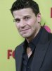 IMG/jpg/david-boreanaz-fox-fall-2009-eco-casino-party-hq-02.jpg