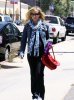 IMG/jpg/sarah-michelle-gellar-arriving-pilates-class-encino-july-23-2009-pap (...)