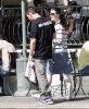 IMG/jpg/michelle-trachtenberg-with-DJAM-urth-cafe-hollywood-gq-05.jpg