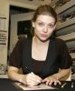 IMG/jpg/amber-benson-autograph-at-forbidden-planet-store-uk-hq-02-1500.jpg