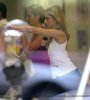 IMG/jpg/sarah-michelle-gellar-pilates-session-august-2008-paparazzi-gq-14.jp (...)